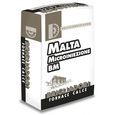 Malta da Microiniezione BM is a masonry mortar with fixed composition for general purposes (GP) ideal for injection mortar on historical buildings, consolidation of traditional, old or core masonry, vaults, cracking archs, empty parts of the old construction mortars.